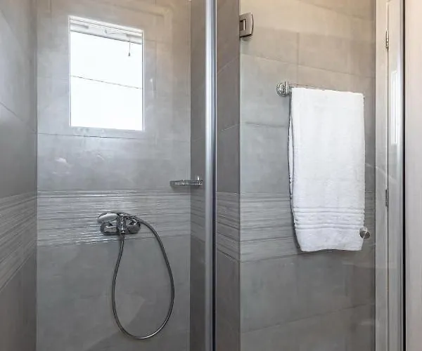 Semesterbostad Elma Kastraki With Pool