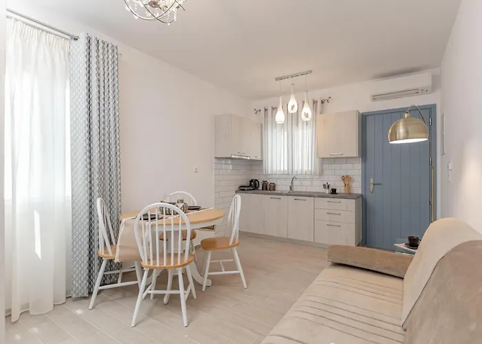 Elma Kastraki With Pool Semesterbostad *